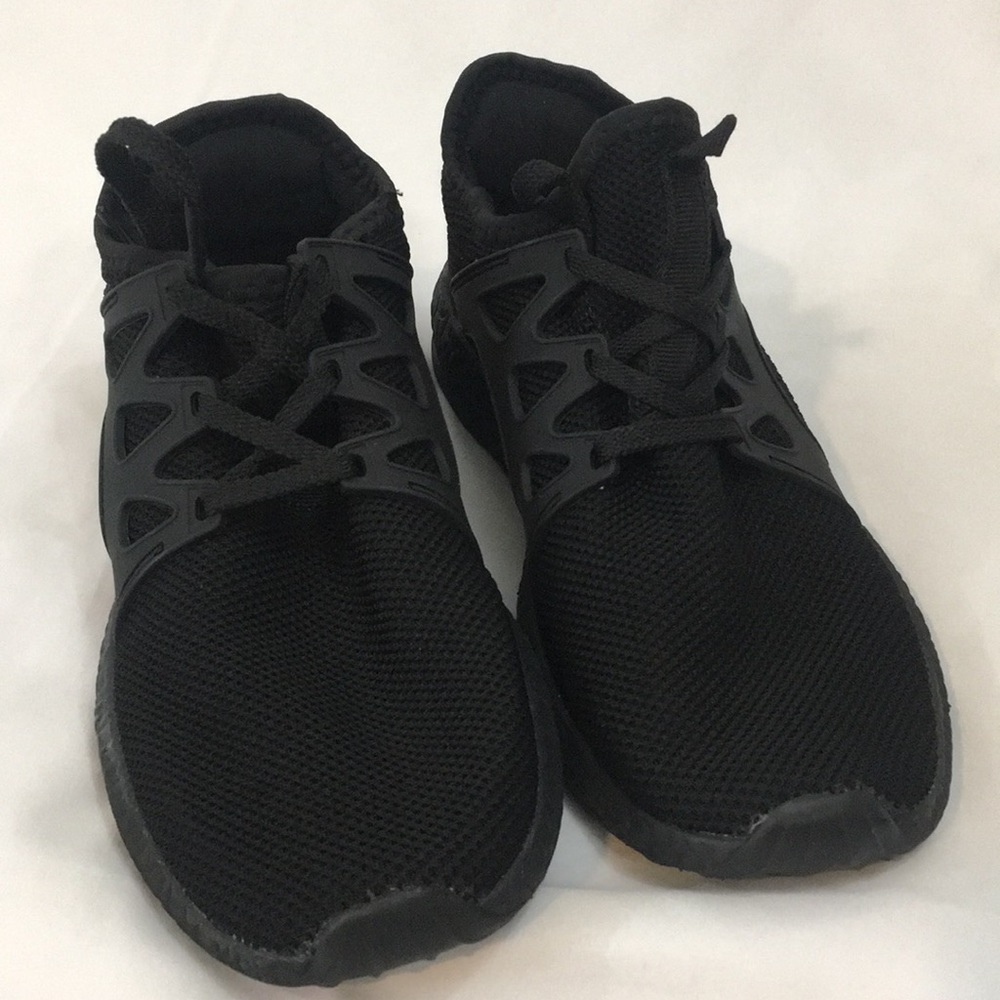 🌈host pick 🌈Solid black lightweight lace up